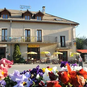2* Hotel Chez Le Poète